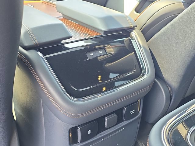 Used 2023 Lincoln Navigator L Black Label AWD/4WD image 27