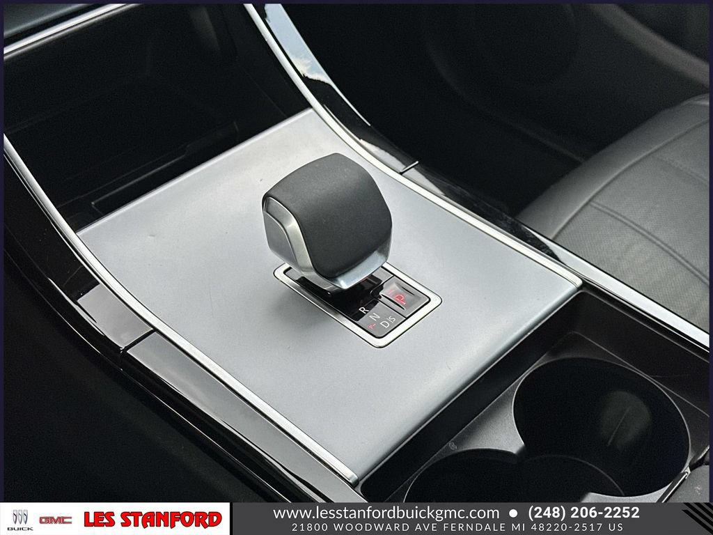 Used 2025 Land Rover Range Rover Evoque S AWD/4WD image 31
