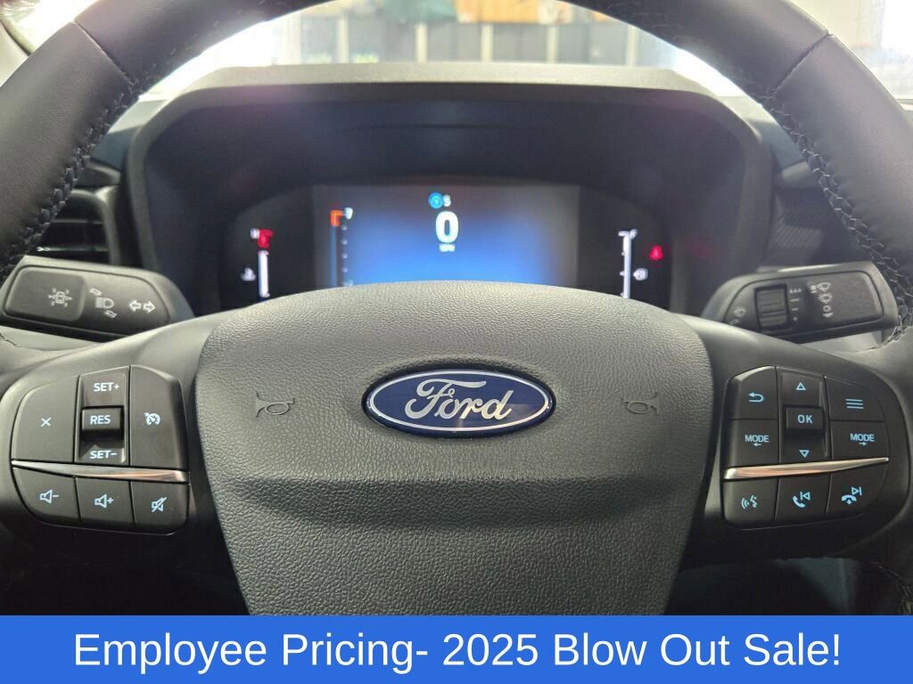 New 2025 Ford Maverick XLT w/ XLT Luxury Package AWD/4WD image 32