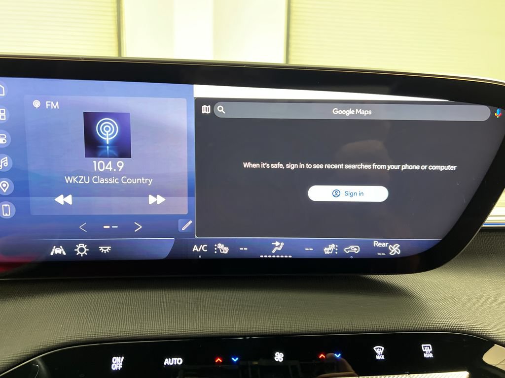 Used 2025 Buick Enclave Preferred AWD/4WD image 67