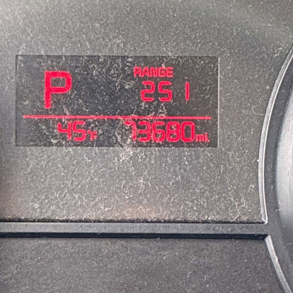 Used 2018 Kia Sedona L image 6