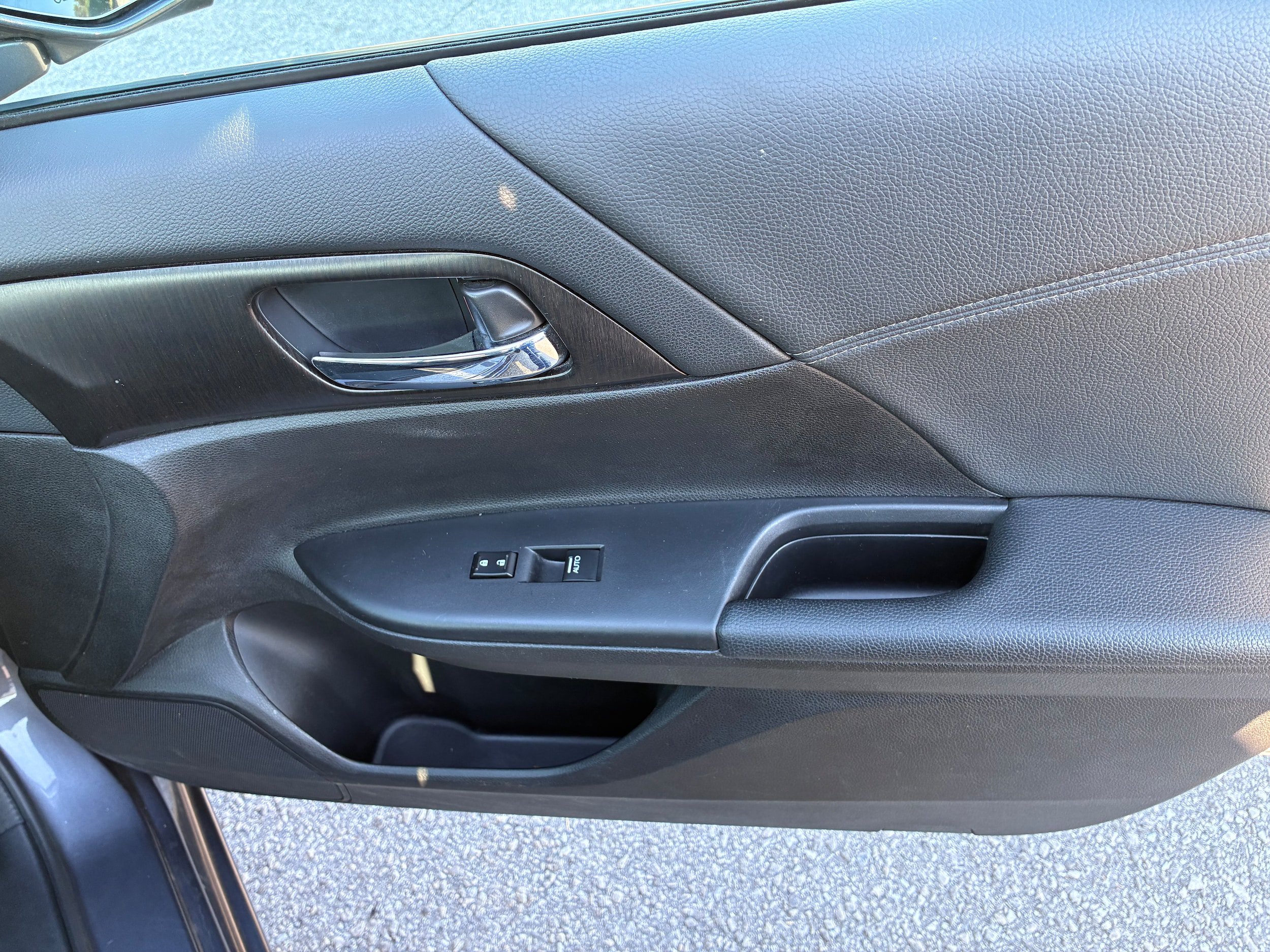 Used 2013 Honda Accord EX-L image 27