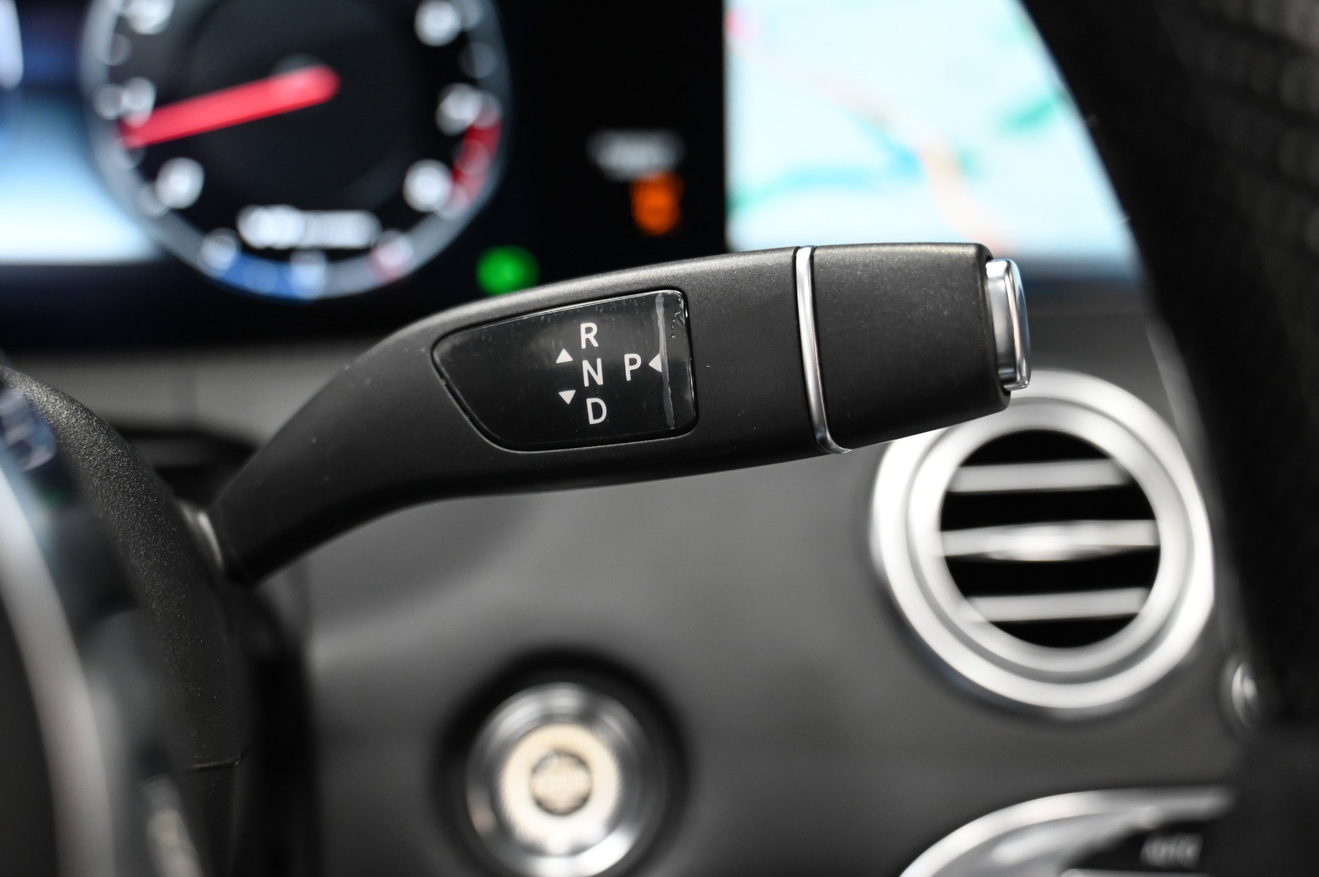 Used 2019 Mercedes-Benz S 63 AMG 4MATIC Cabriolet w/ Driver Assistance Package image 43