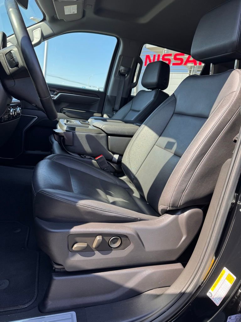 Used 2025 GMC Sierra 1500 SLT image 13