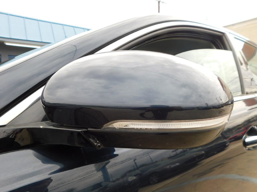 Used 2017 Kia Cadenza Technology FWD image 15