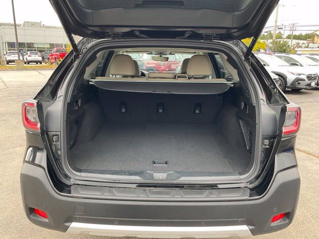 Used 2024 Subaru Outback Limited AWD/4WD image 10