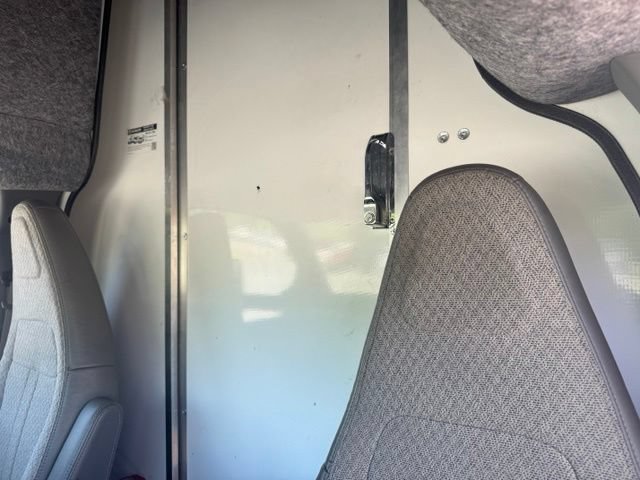 Used 2021 Chevrolet Express 3500 w/ Power Convenience Package RWD image 21