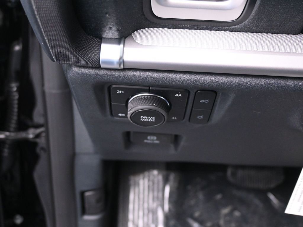 New 2026 Ford Expedition Active image 23