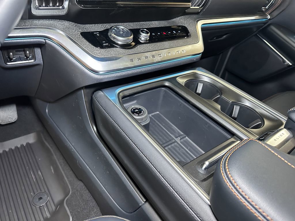 New 2026 Ford Expedition Tremor image 41
