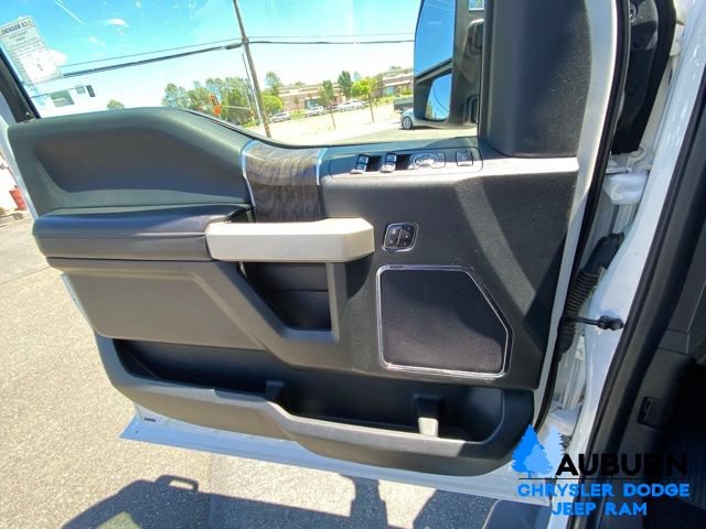 Used 2017 Ford F250 Lariat w/ Lariat Ultimate Package AWD/4WD image 37