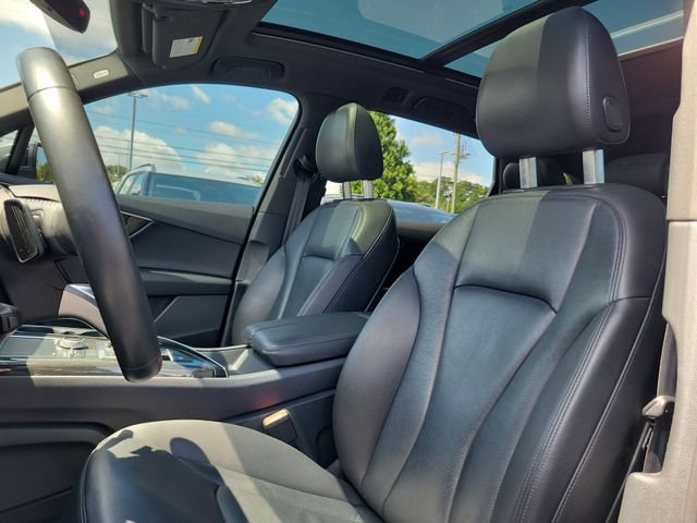 Used 2019 Audi Q7 3.0T Premium Plus w/ Premium Plus Package AWD/4WD image 14
