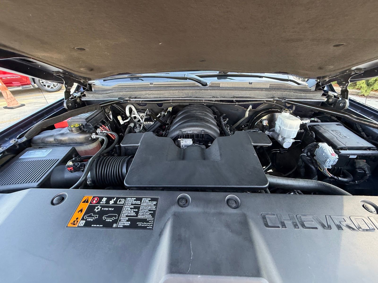 Used 2019 Chevrolet Suburban LS image 36