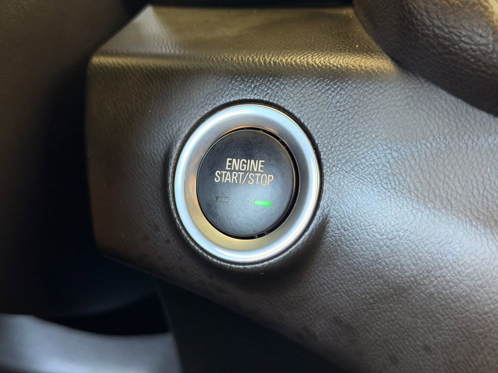 Used 2022 GMC Terrain SLE w/ Elevation Edition FWD image 6