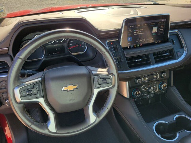 Used 2021 Chevrolet Suburban LT w/ LT Signature Package image 16