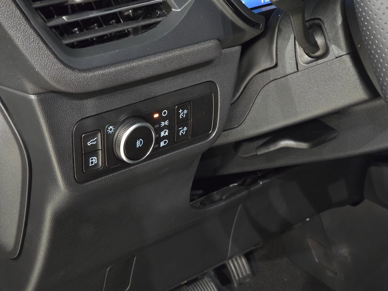 New 2026 Ford Escape ST-Line Select image 18