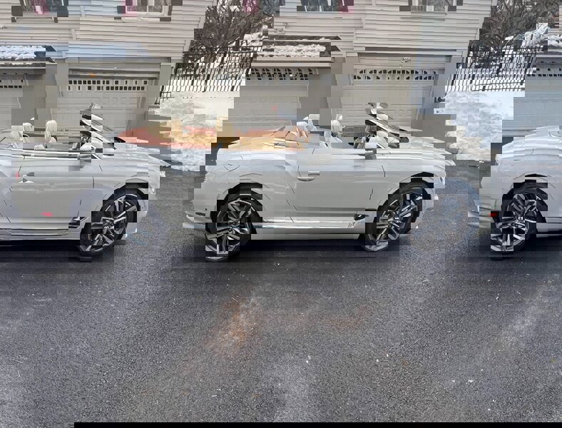 Used 2023 Bentley Continental GT image 26