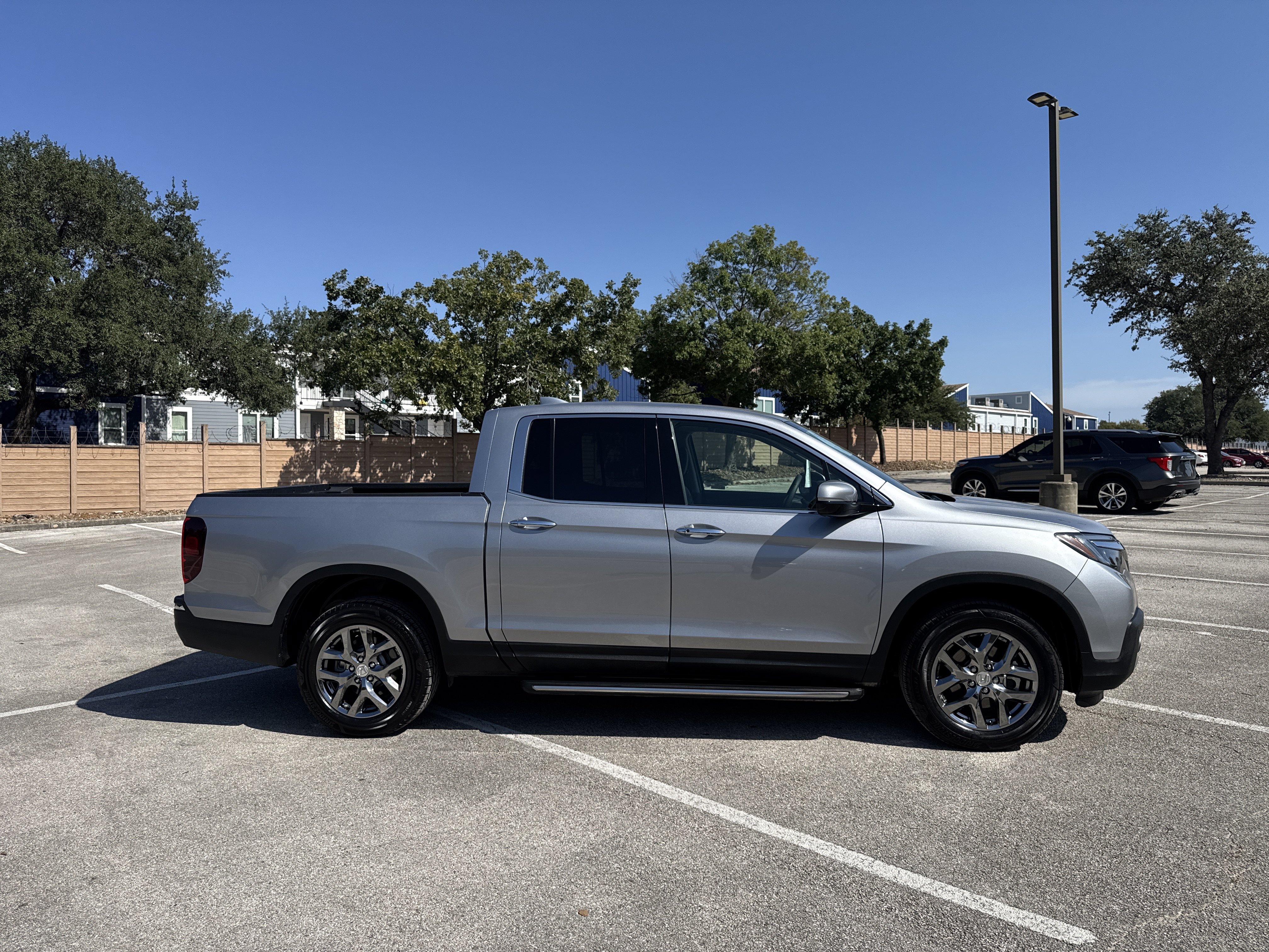 Used 2019 Honda Ridgeline RTL-E image 2