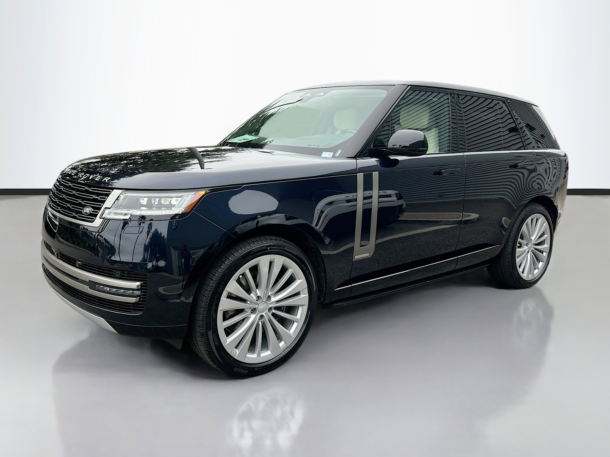 New 2025 Land Rover Range Rover Autobiography