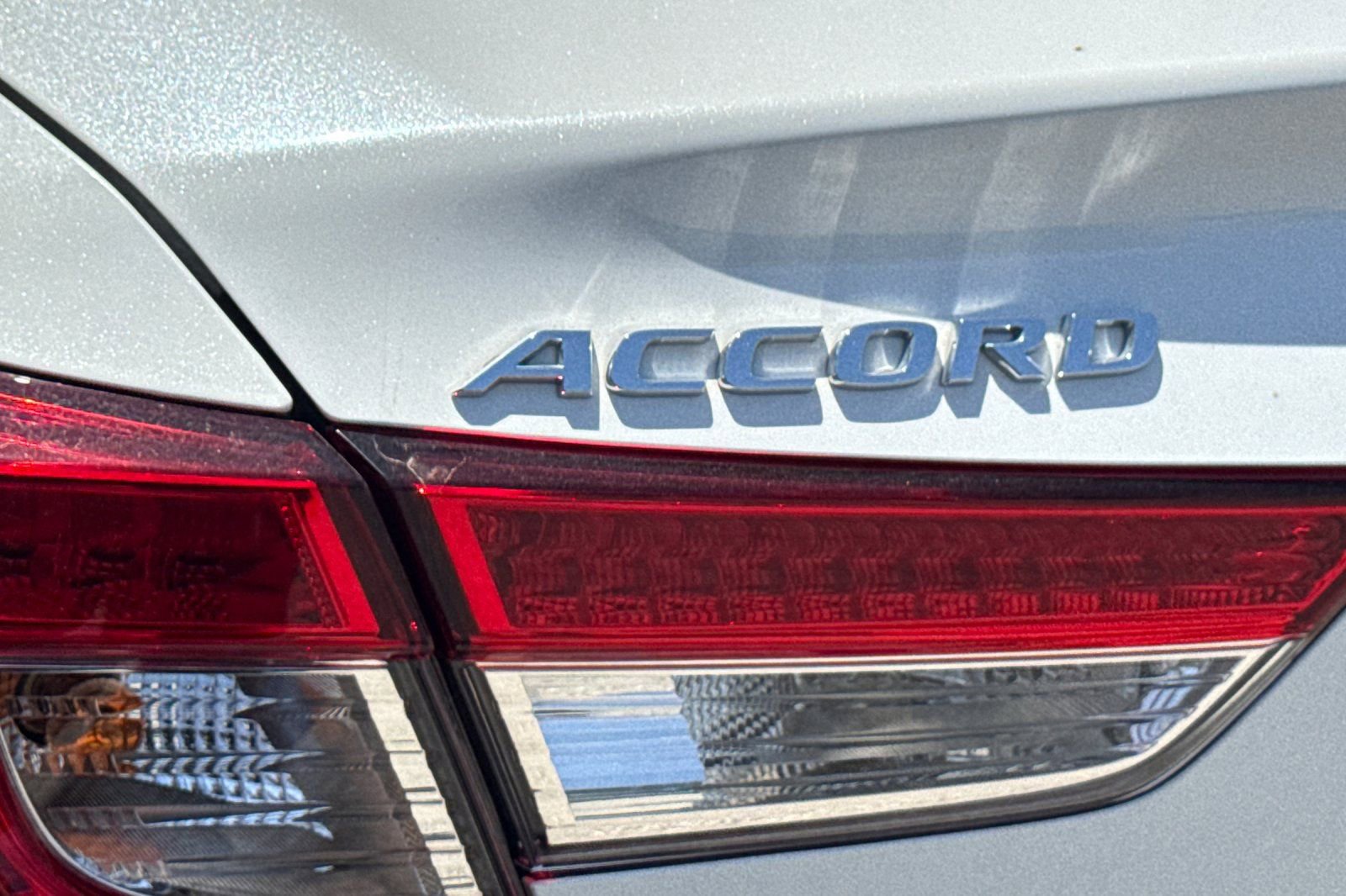 Used 2022 Honda Accord LX image 6