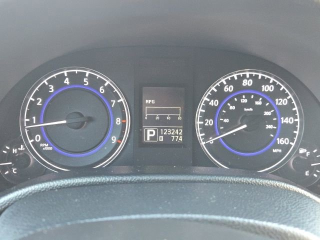 Used 2012 INFINITI G37 x w/ Premium Pkg image 10