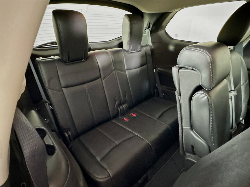 Used 2015 Nissan Pathfinder SL image 27