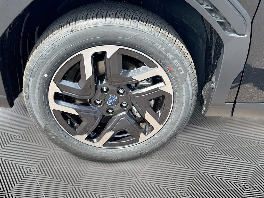 New 2026 Subaru Forester Limited AWD/4WD image 31
