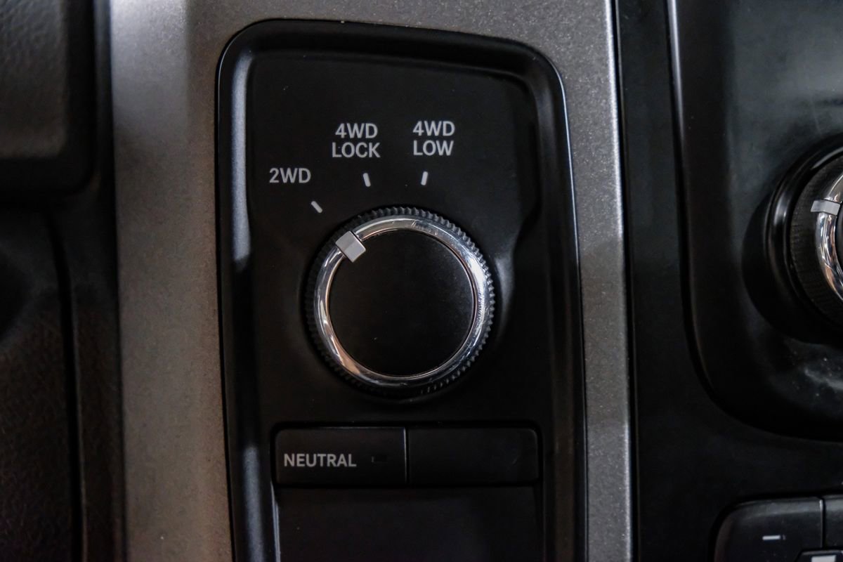 Used 2015 RAM 3500 Tradesman w/ Chrome Appearance Group image 24