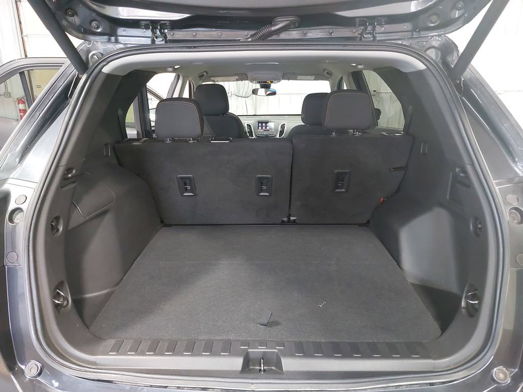 Used 2022 Chevrolet Equinox LT AWD/4WD image 12