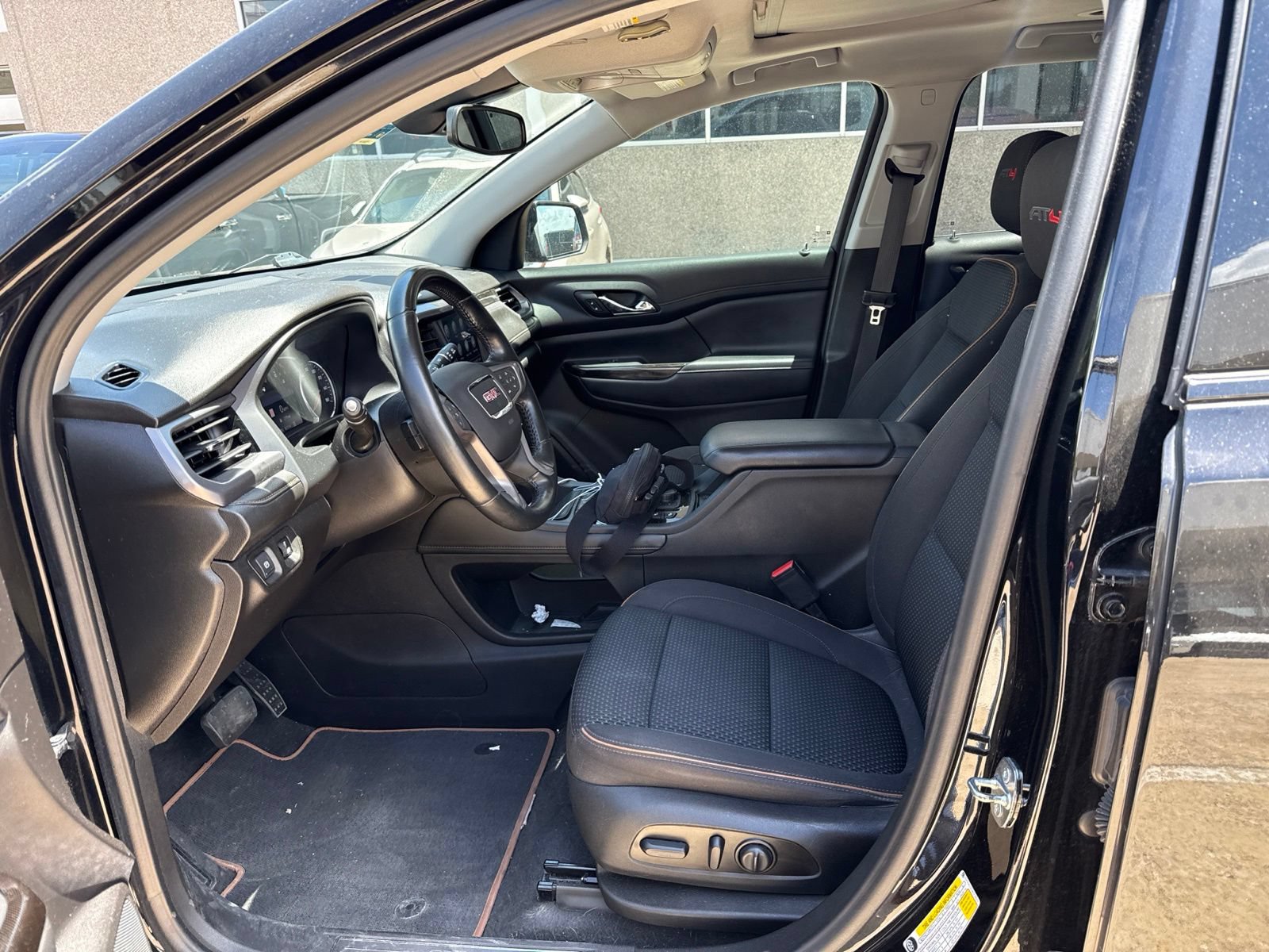 Used 2021 GMC Acadia AT4 w/ Trailering Package AWD/4WD image 14