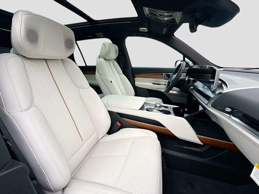 New 2026 Cadillac Vistiq Sport image 30