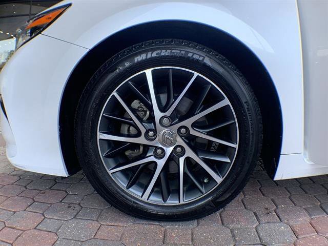 Used 2016 Lexus ES 350 image 10