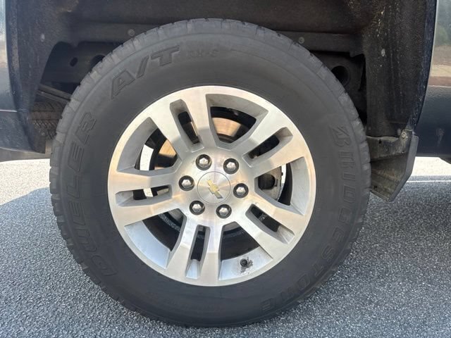 Used 2018 Chevrolet Silverado 1500 LT w/ All Star Edition AWD/4WD image 6