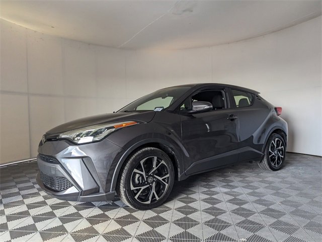 Used 2020 Toyota C-HR image 4