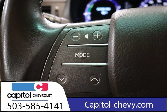 Used 2010 Lexus HS 250h w/ Preferred Accessory Package FWD image 16