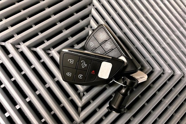 Used 2024 GMC Sierra 3500 SLE w/ SLE Value Package image 10