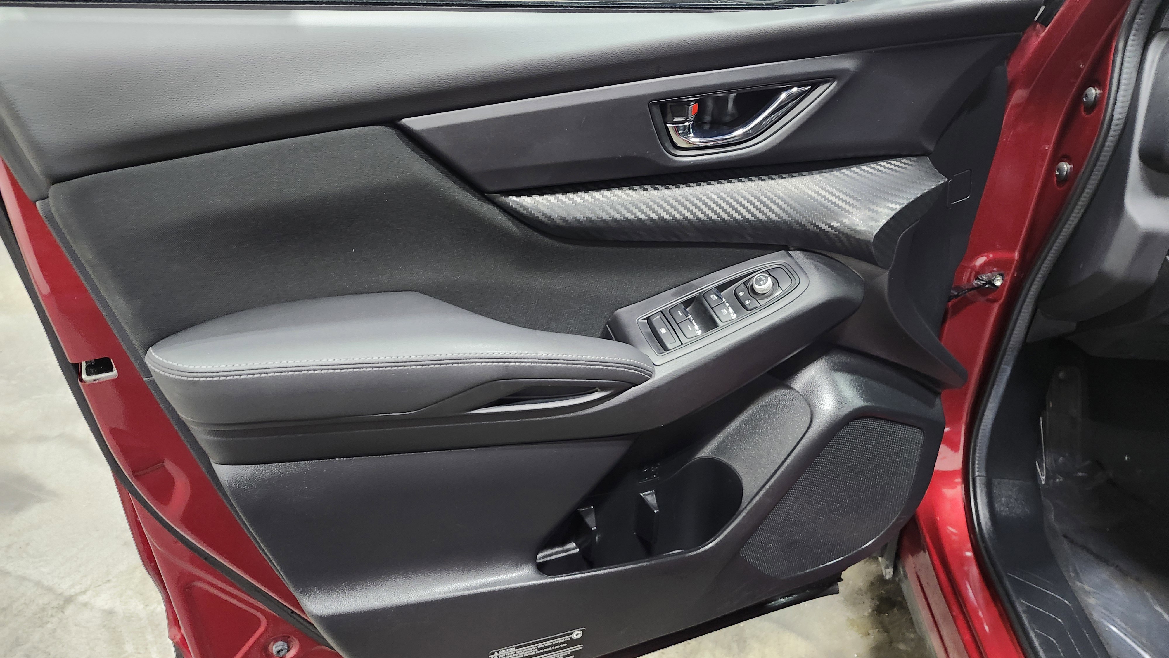 Used 2025 Subaru Ascent Premium image 28