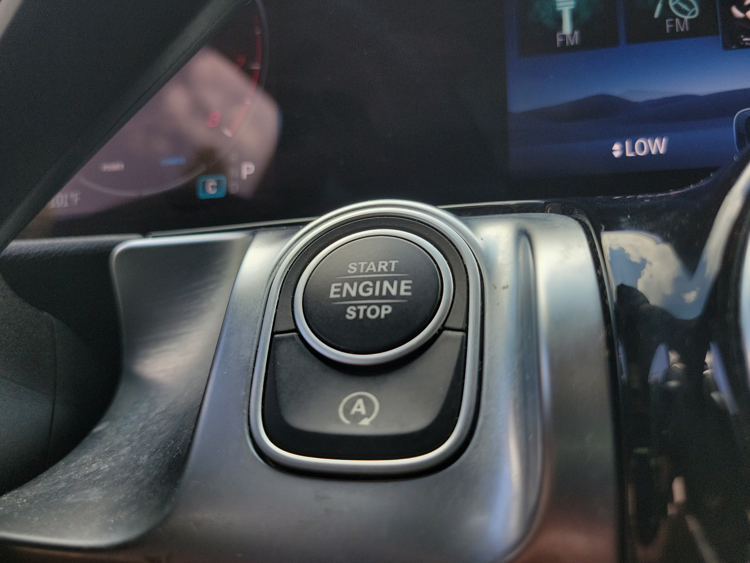Certified 2024 Mercedes-Benz GLB 250 image 22