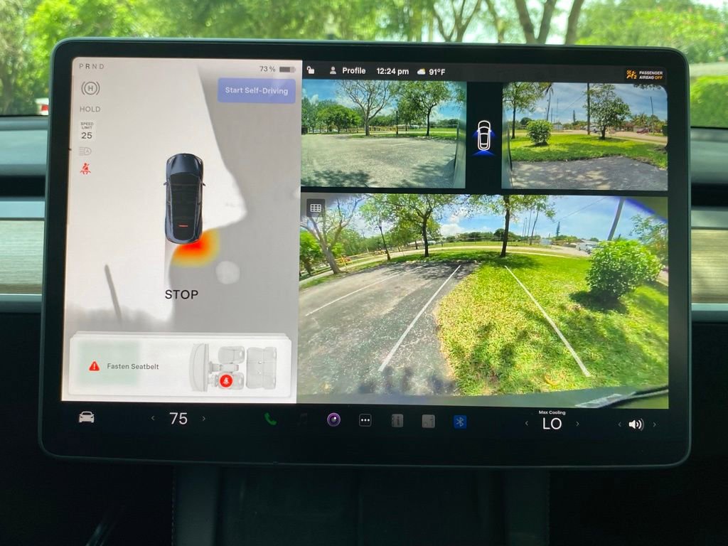 Used 2024 Tesla Model Y Performance AWD/4WD image 26