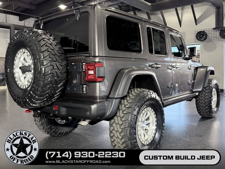 Used 2025 Jeep Wrangler Unlimited Rubicon AWD/4WD image 16