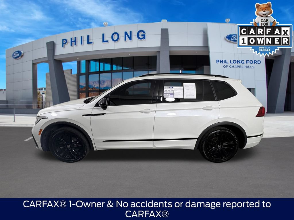 Used 2022 Volkswagen Tiguan SE R-Line AWD/4WD image 2