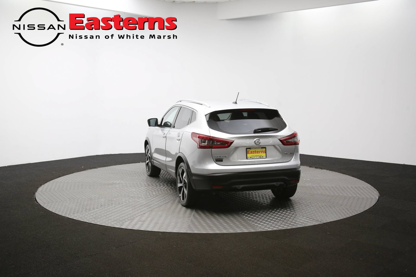 Used 2022 Nissan Rogue Sport SL w/ Premium Package AWD/4WD image 65
