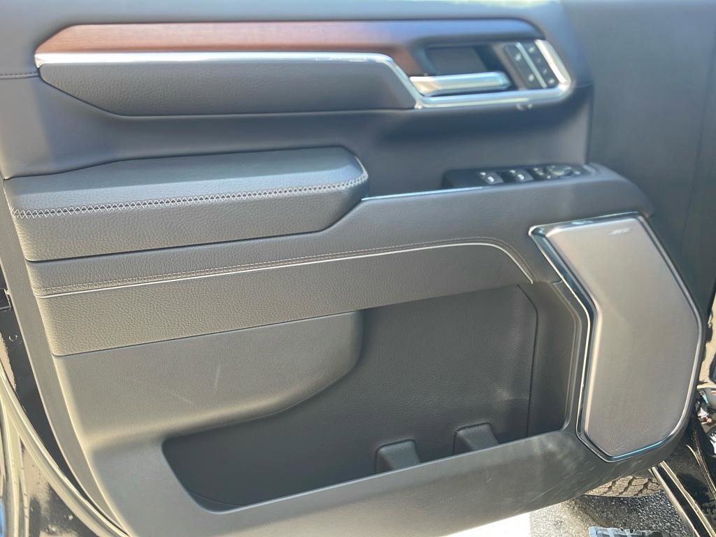New 2024 GMC Sierra 2500 Denali w/ Technology Package image 10