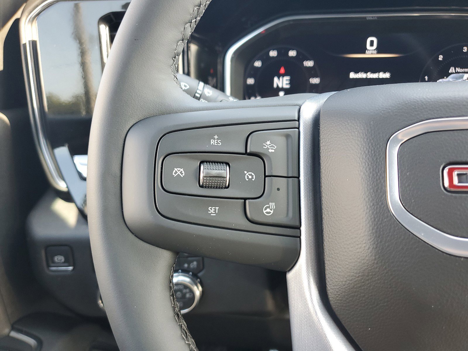 New 2025 GMC Sierra 2500 SLT w/ SLT Premium Package image 25