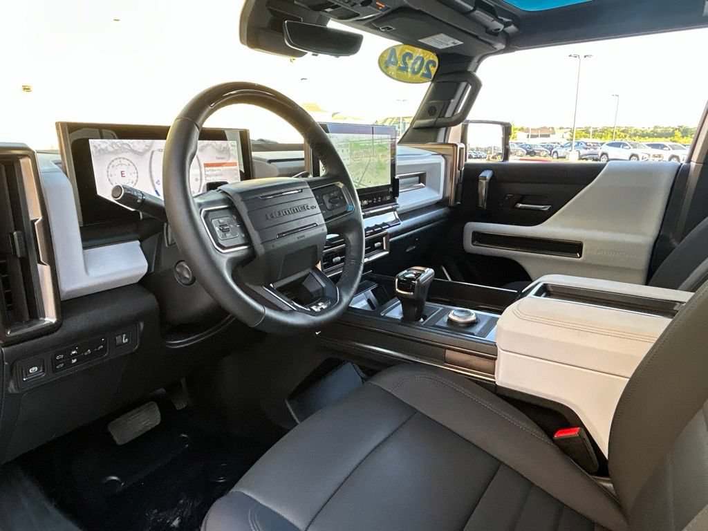 Used 2024 GMC Hummer EV 3X AWD/4WD image 31