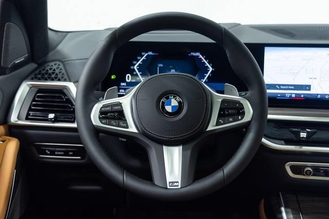 Certified 2026 BMW X7 xDrive40i w/ M Sport Package AWD/4WD image 17