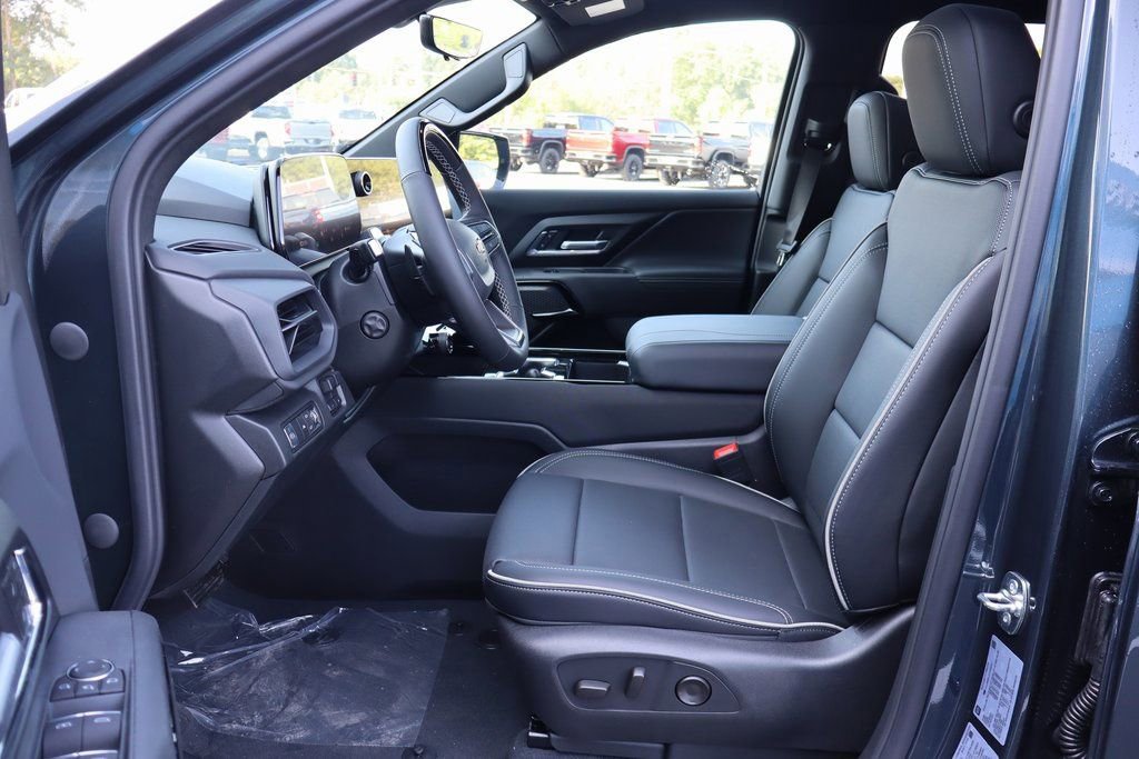 New 2026 Chevrolet Silverado EV LT w/ LPO, Gameday Tailgate Package AWD/4WD image 5