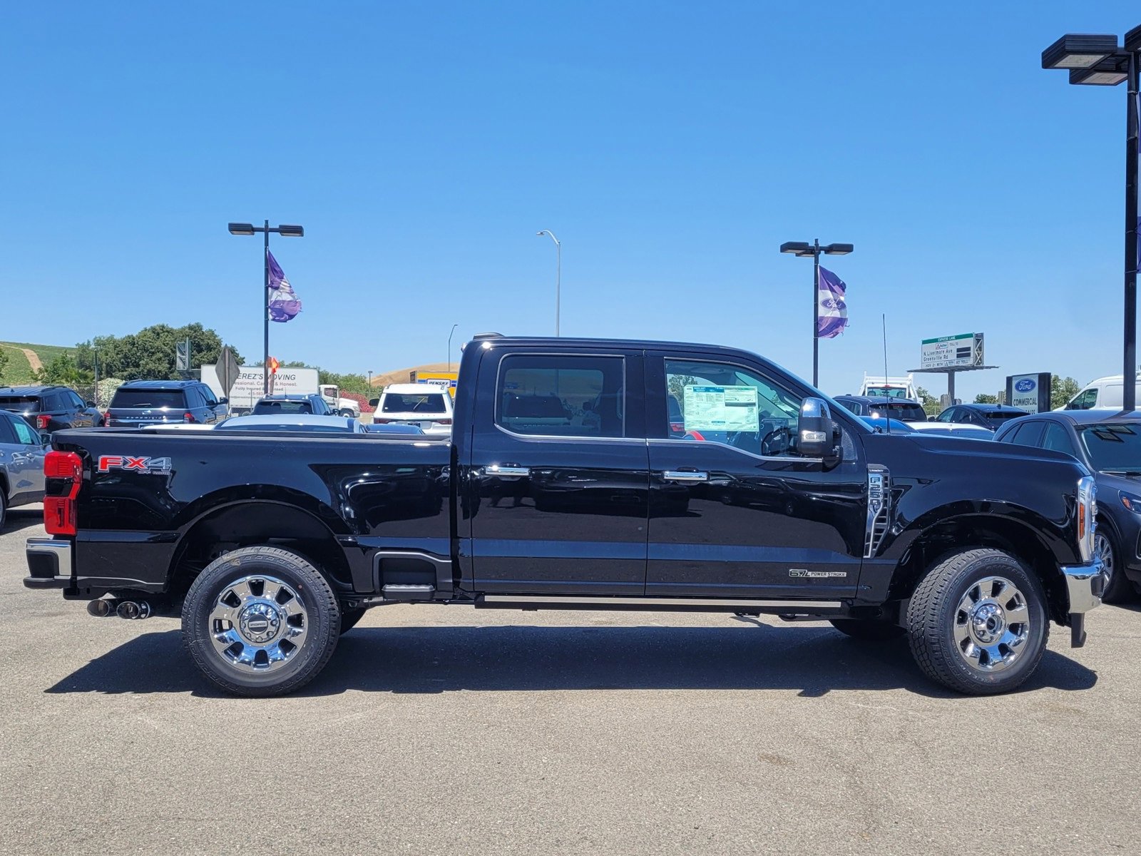 New 2025 Ford F250 Lariat w/ Lariat Ultimate Package image 4