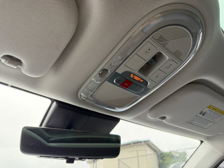 Used 2024 Hyundai Ioniq 5 Limited image 26