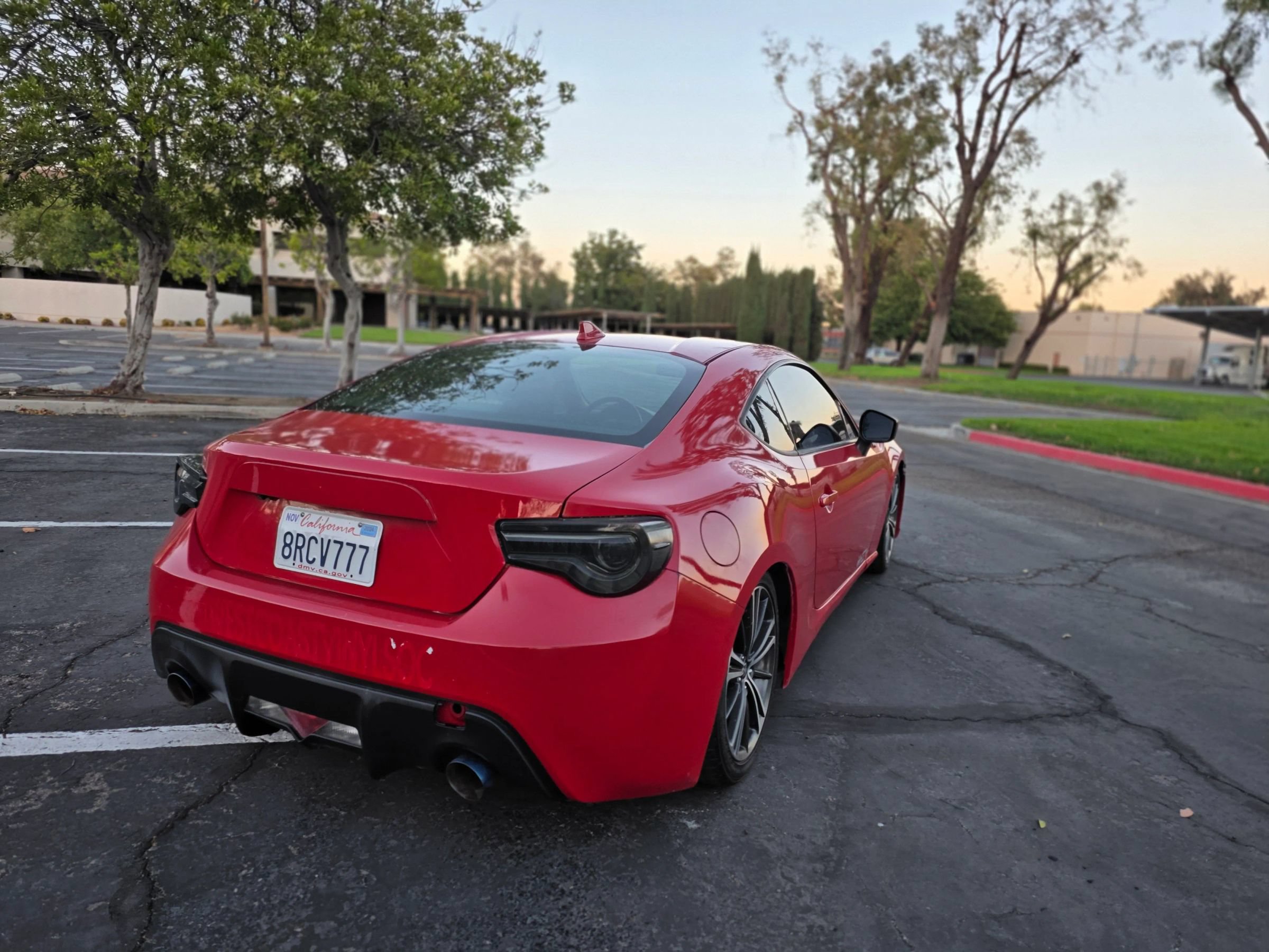 Used 2016 Scion FR-S RWD image 8