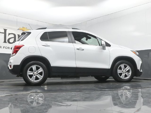 Used 2017 Chevrolet Trax LT w/ LT Convenience Package FWD image 58